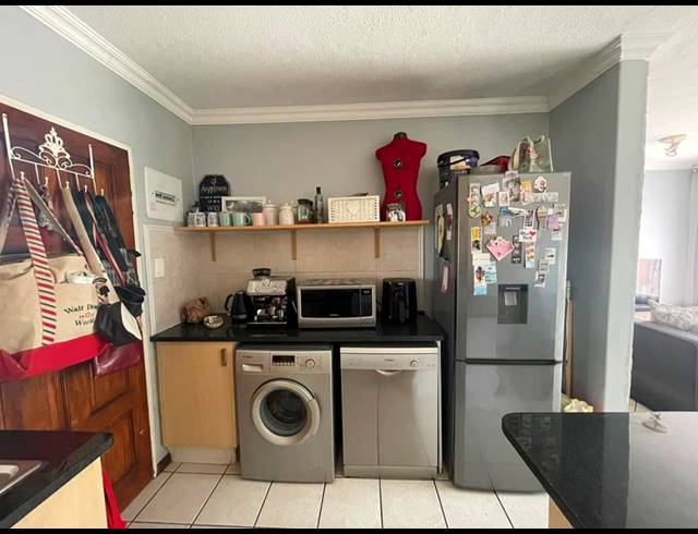 2 BEDROOM PROPERTY TO RENT IN EQUESTRIA